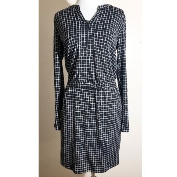 Banana Republic Dresses & Skirts - Banana Republic NWT Long Sleeve Dress **